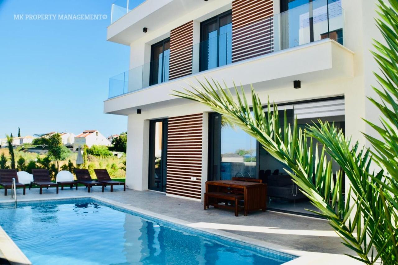 By The Beach Villa Natalya Протарас Экстерьер фото